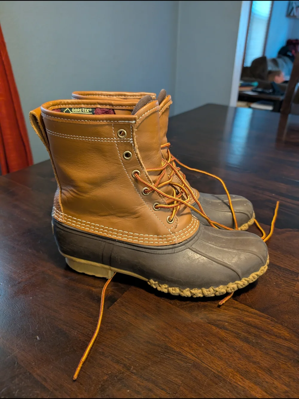 LL Bean GORE-TEX Classic Bean Boots, Men's 7